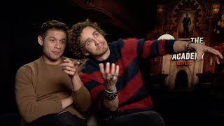 Robert Sheehan and David Castaneda talk leaving each other on read while filming Umbrella Academy [upl. by Animsay]