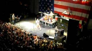 Jackyl  Lumberjack Livequotthe chainsaw songquot Kansas City Missouri Power amp Light [upl. by Enidlarej]