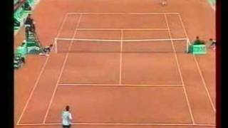 Berasategui Kafelnikov French Open 1994 [upl. by Yeliak]