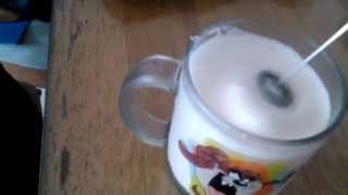 Aerolatte Review Frothing Cold Milk In Under 1 Minute [upl. by Bruner]